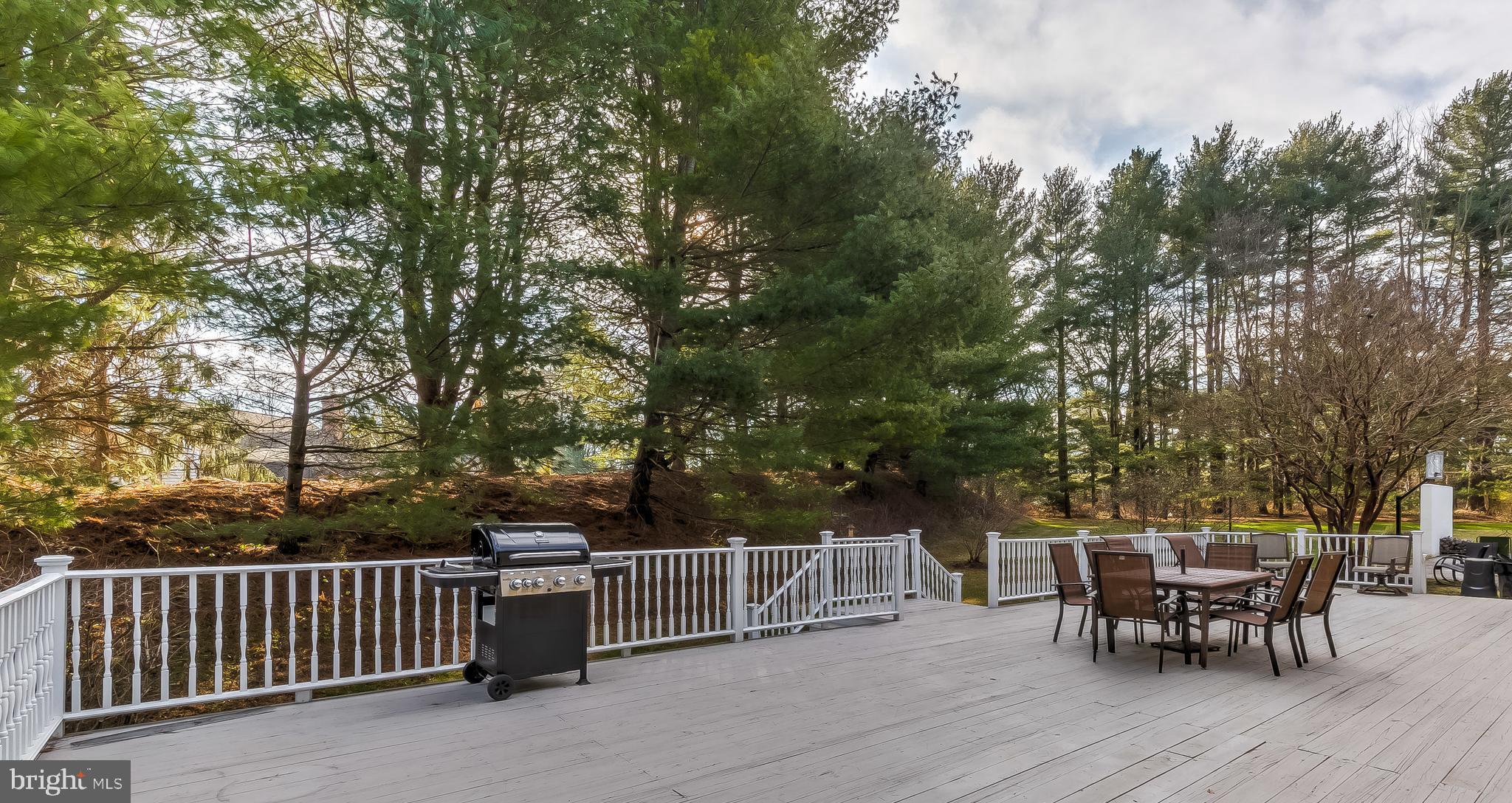 HUNTSPRING - Residential