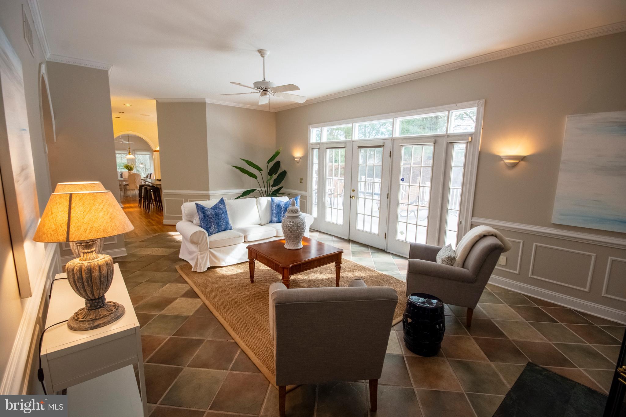 HUNTSPRING - Residential