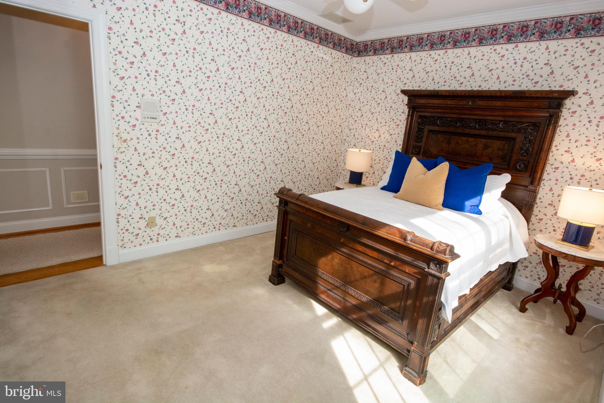 HUNTSPRING - Residential