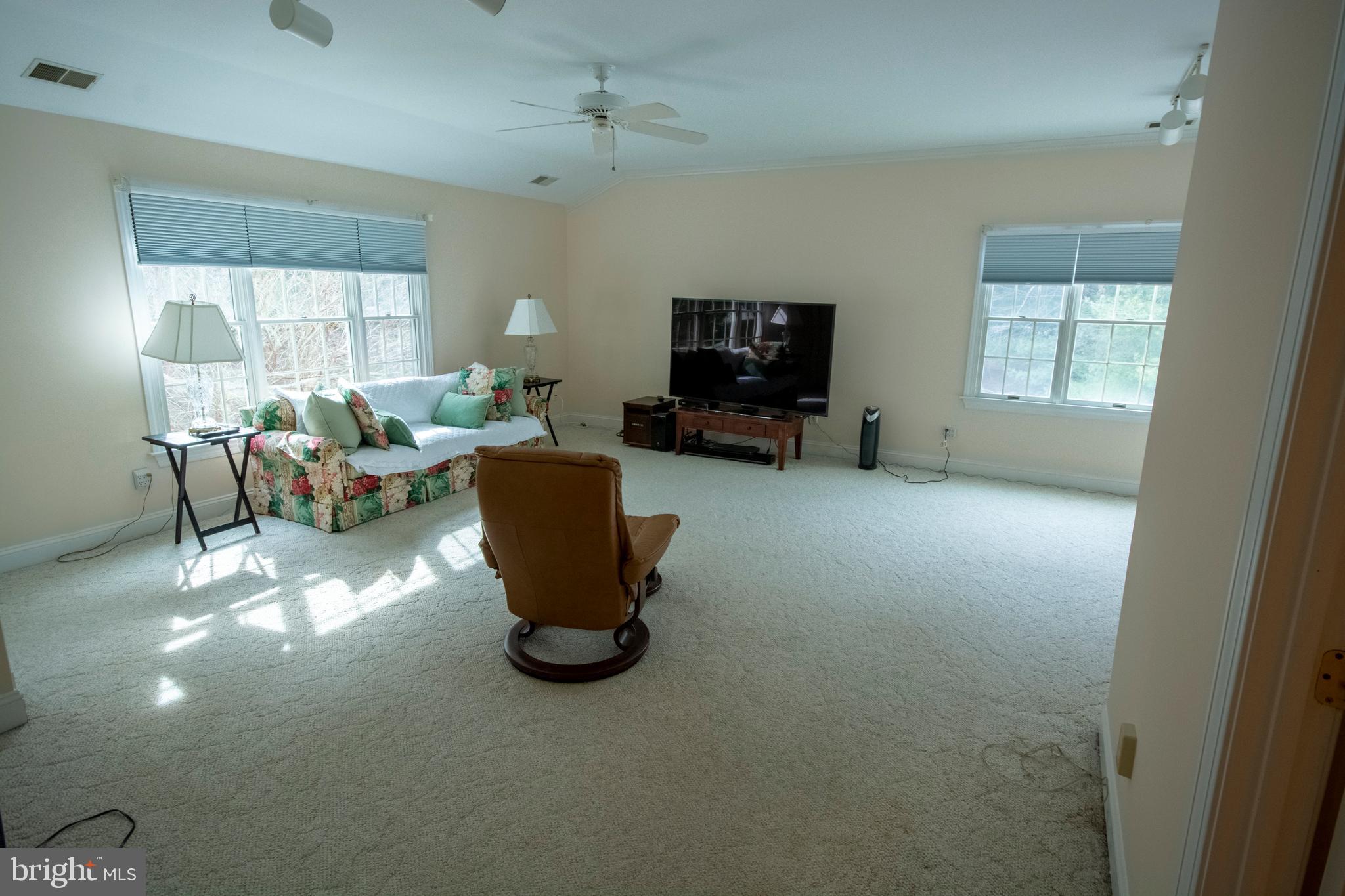 HUNTSPRING - Residential