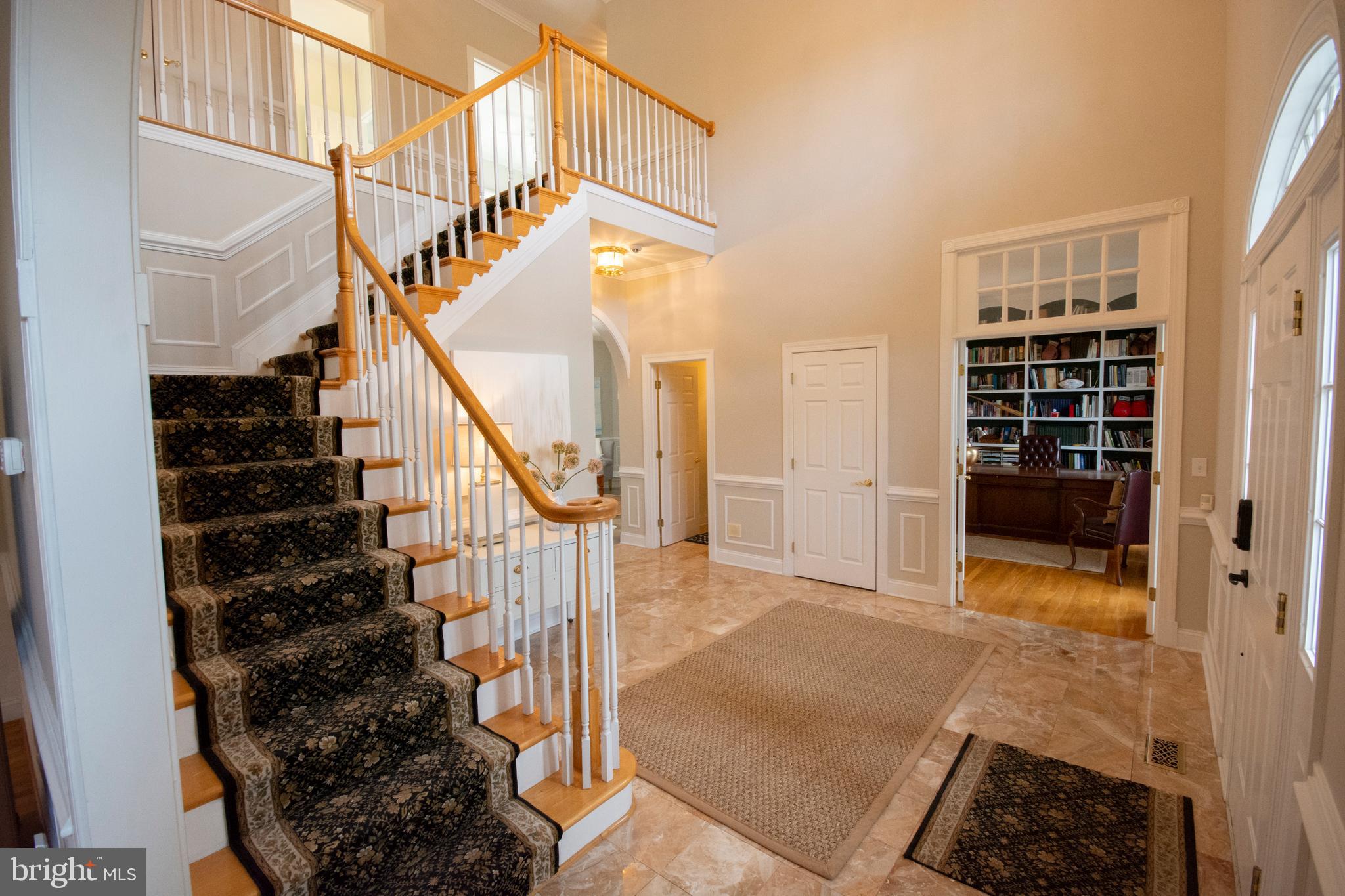 HUNTSPRING - Residential