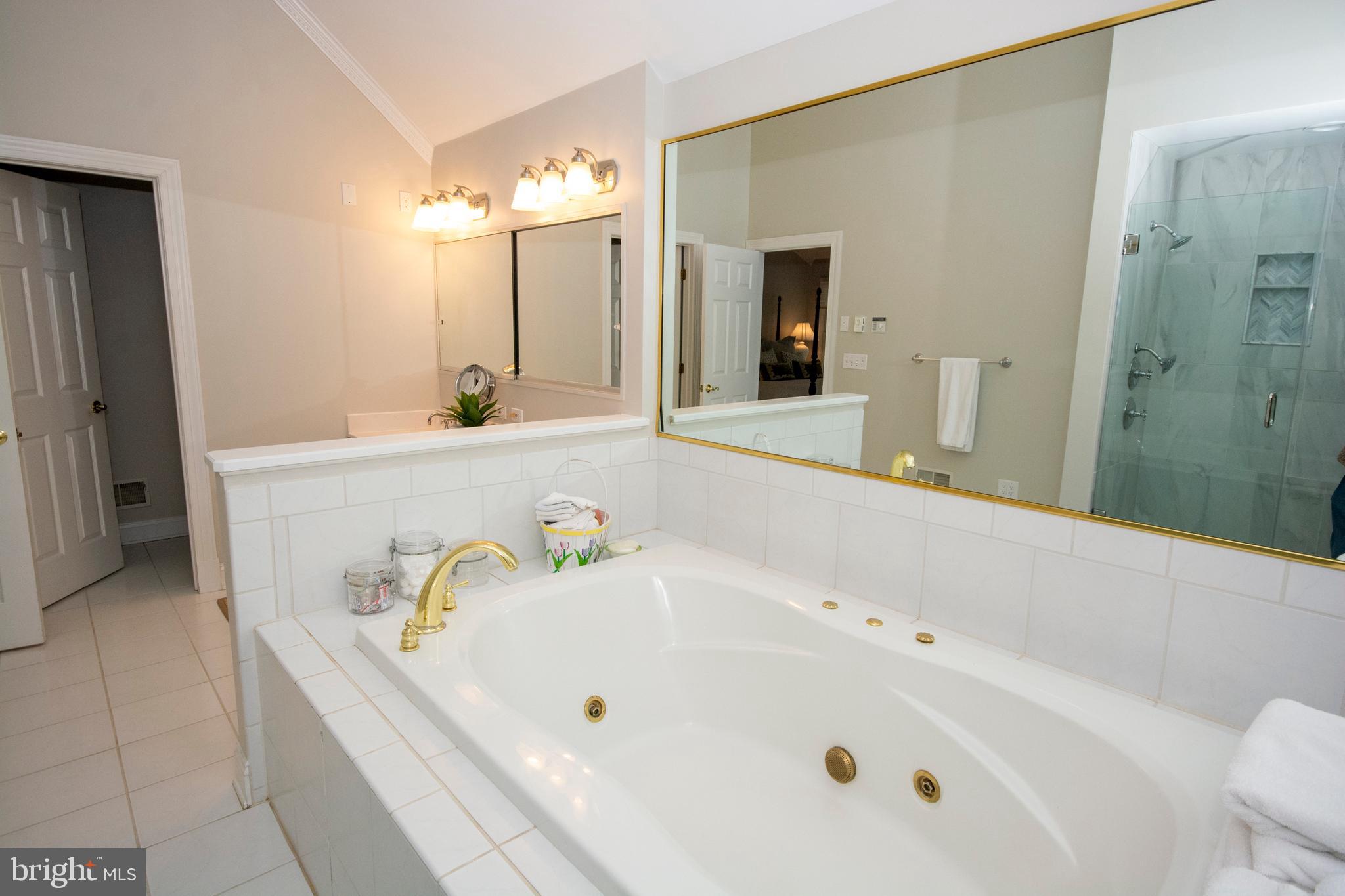 HUNTSPRING - Residential