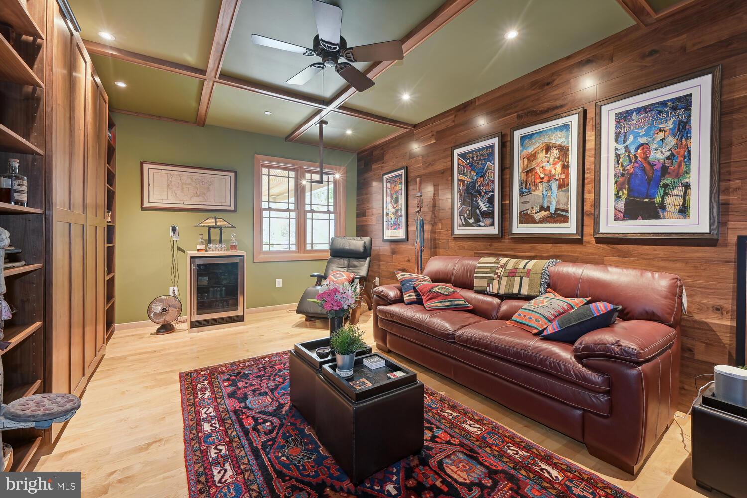 GREENWICH FOREST - Residential