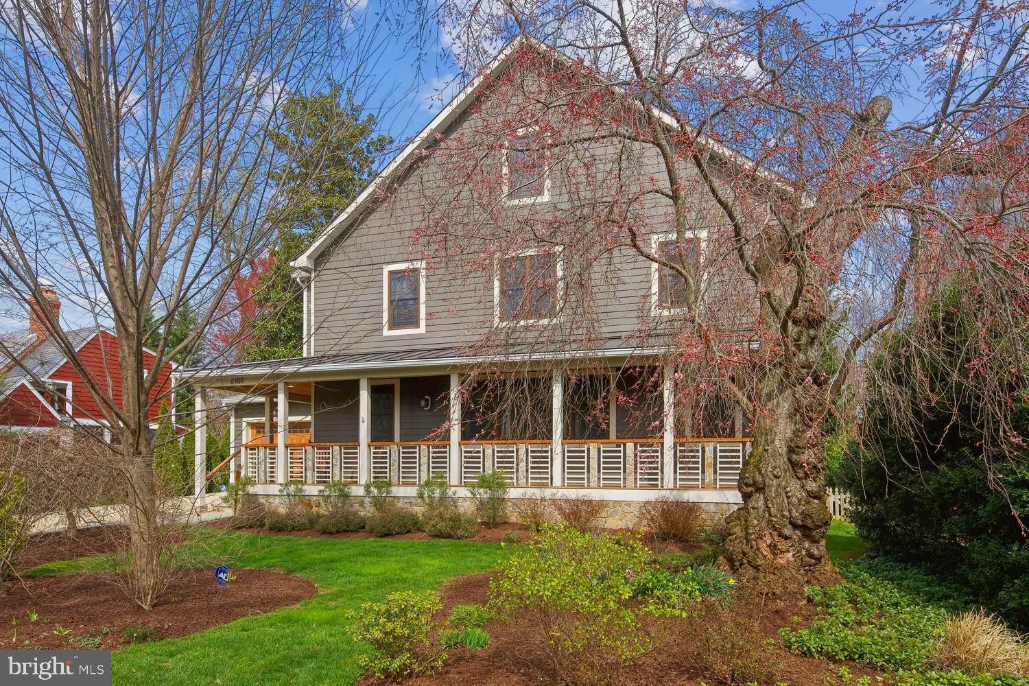 GREENWICH FOREST - Residential