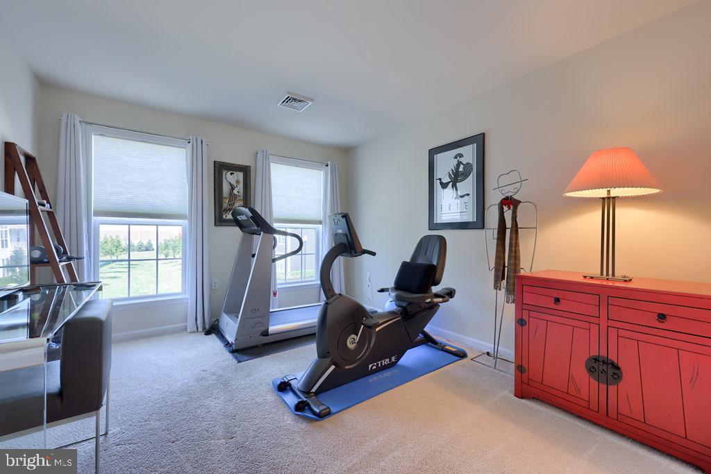 BELMONT - Residential