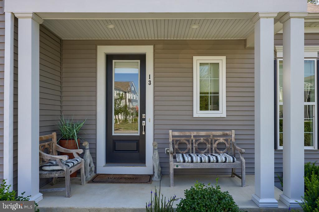 BELMONT - Residential