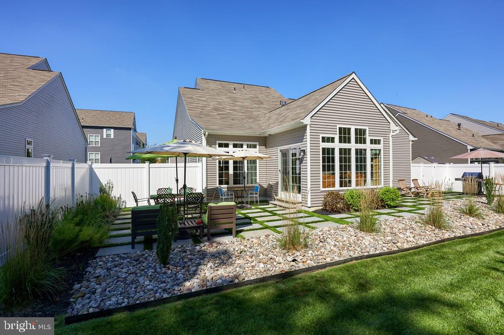 BELMONT - Residential