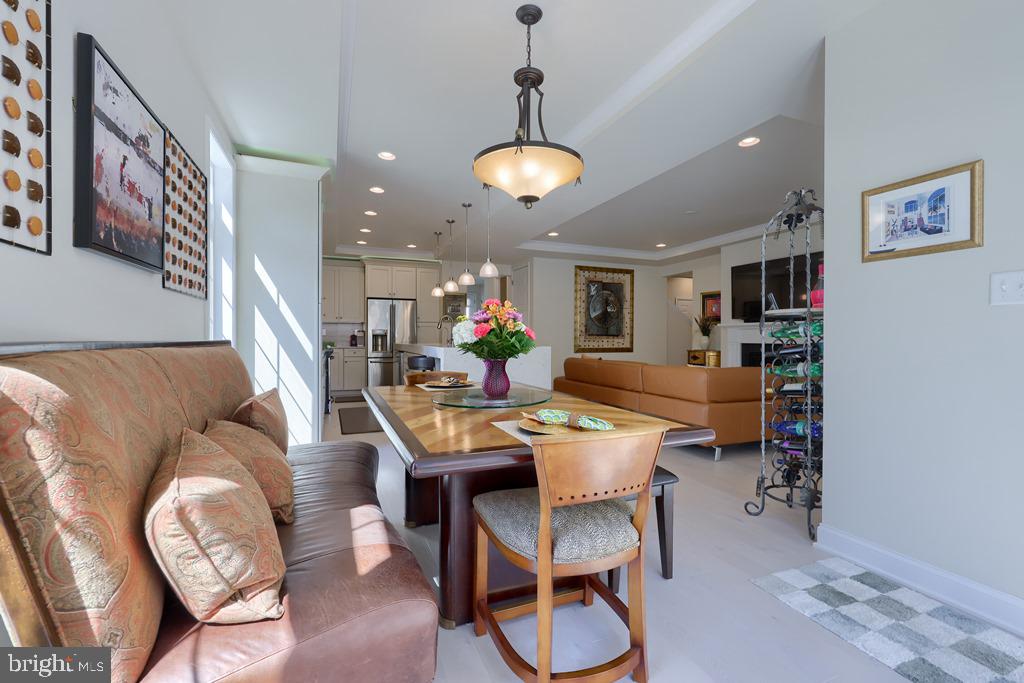 BELMONT - Residential