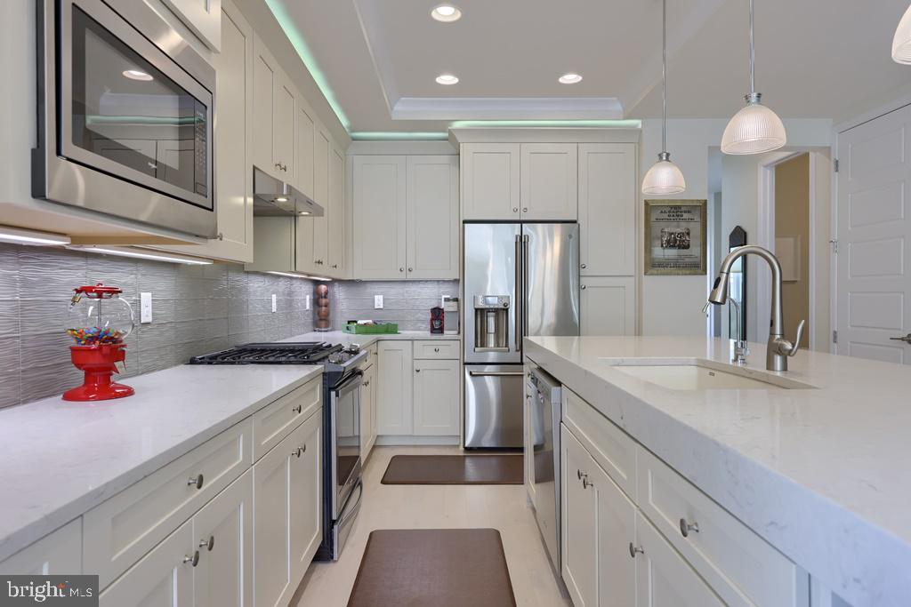 BELMONT - Residential