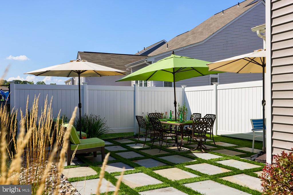 BELMONT - Residential