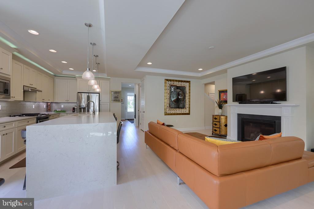 BELMONT - Residential