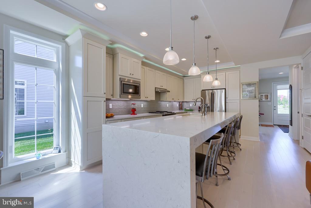 BELMONT - Residential