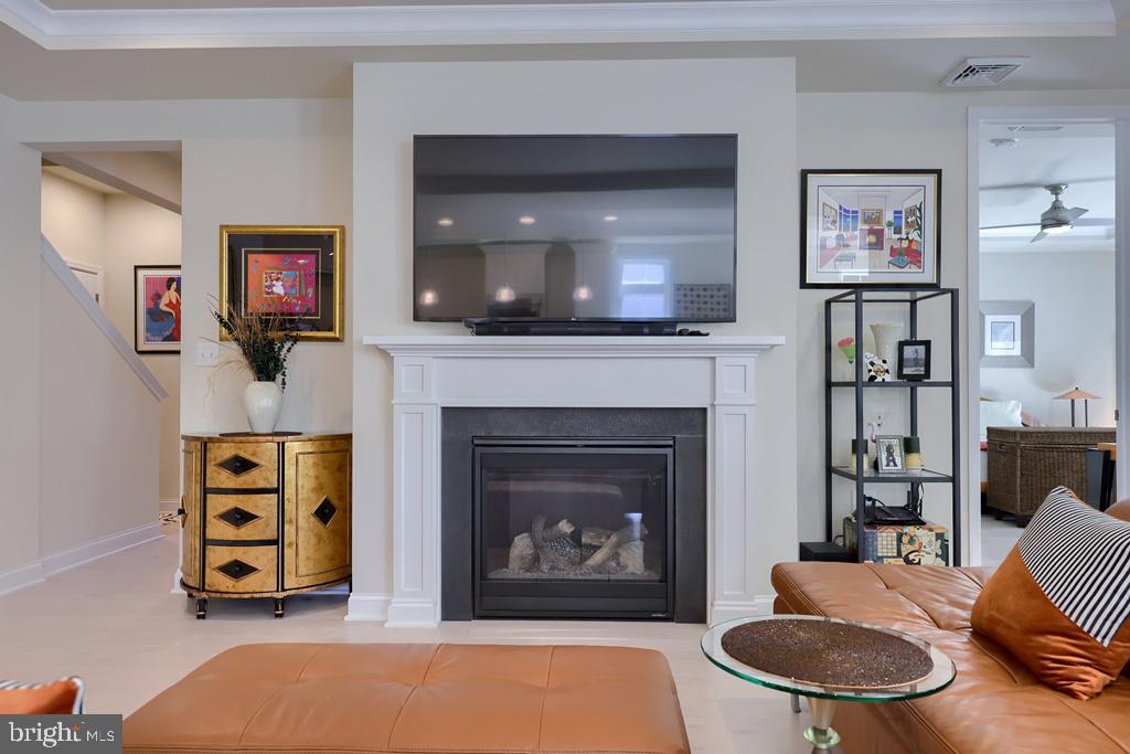 BELMONT - Residential