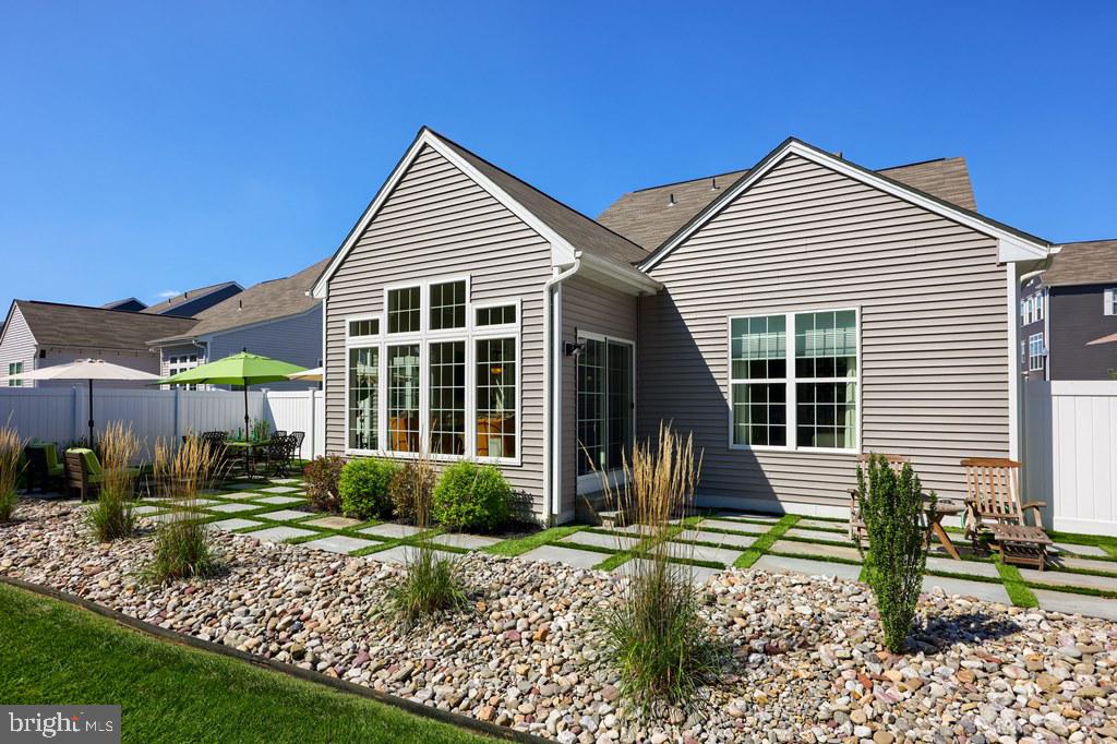 BELMONT - Residential