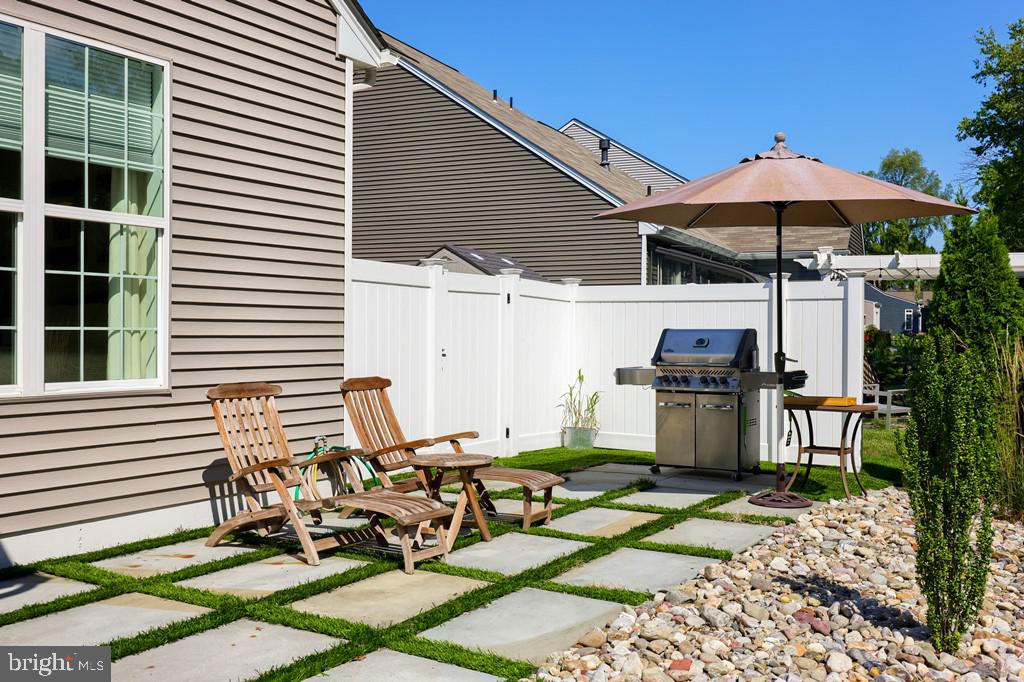 BELMONT - Residential