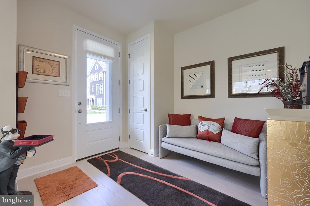 BELMONT - Residential