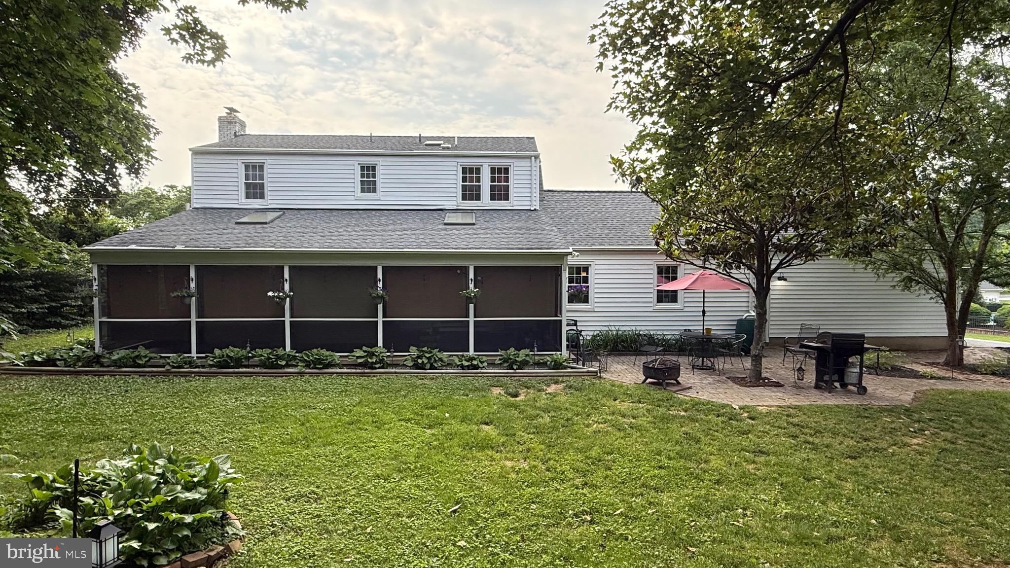 829 GIST ROAD