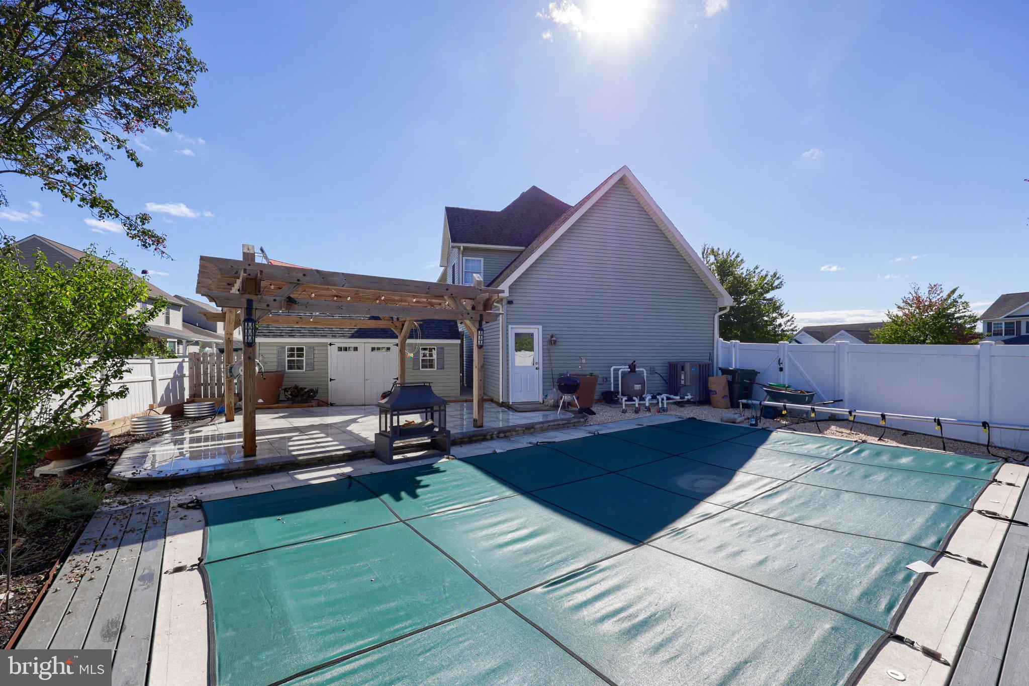 448 GRAYSTONE COURT