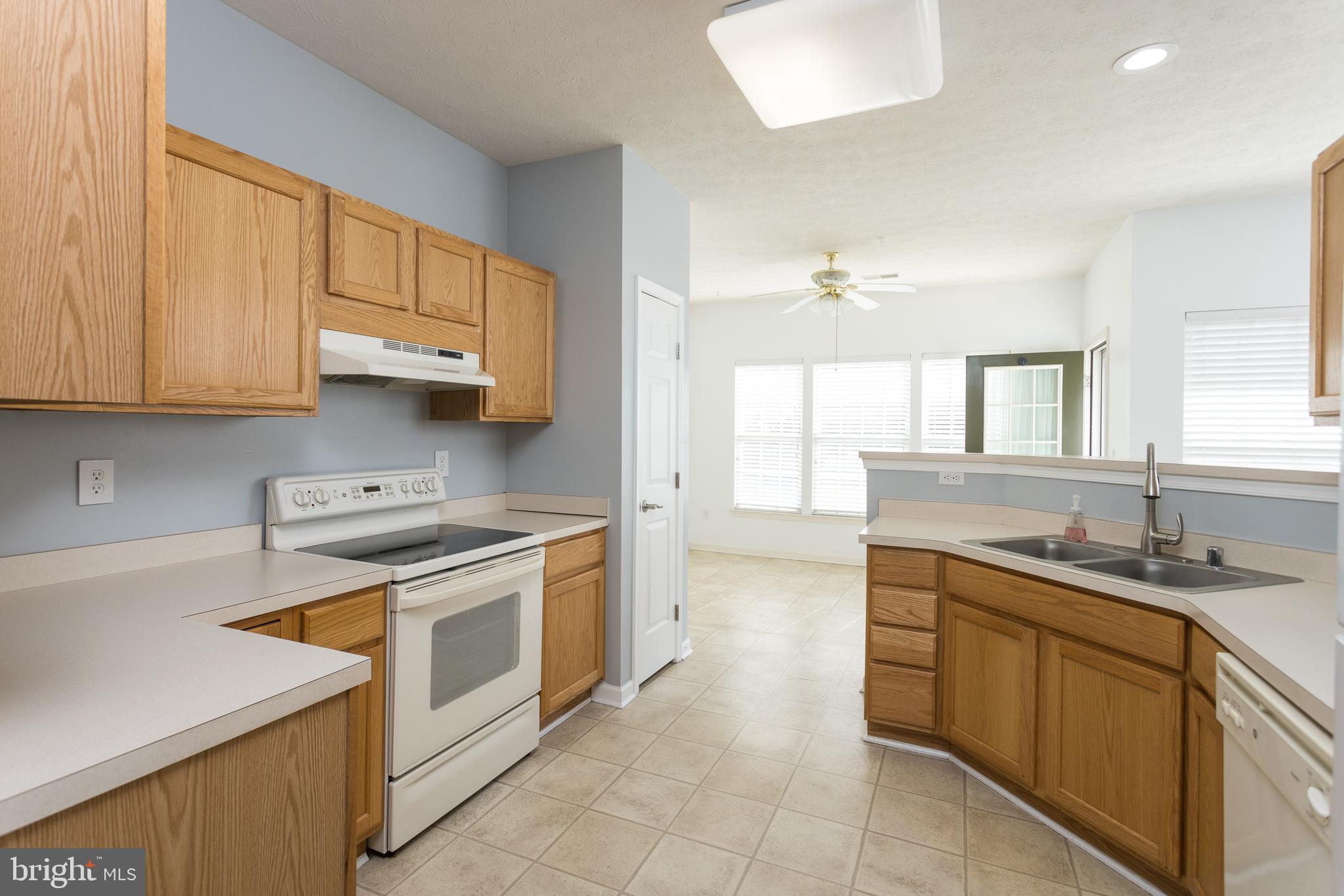 PERRY HALL FARMS - Residential