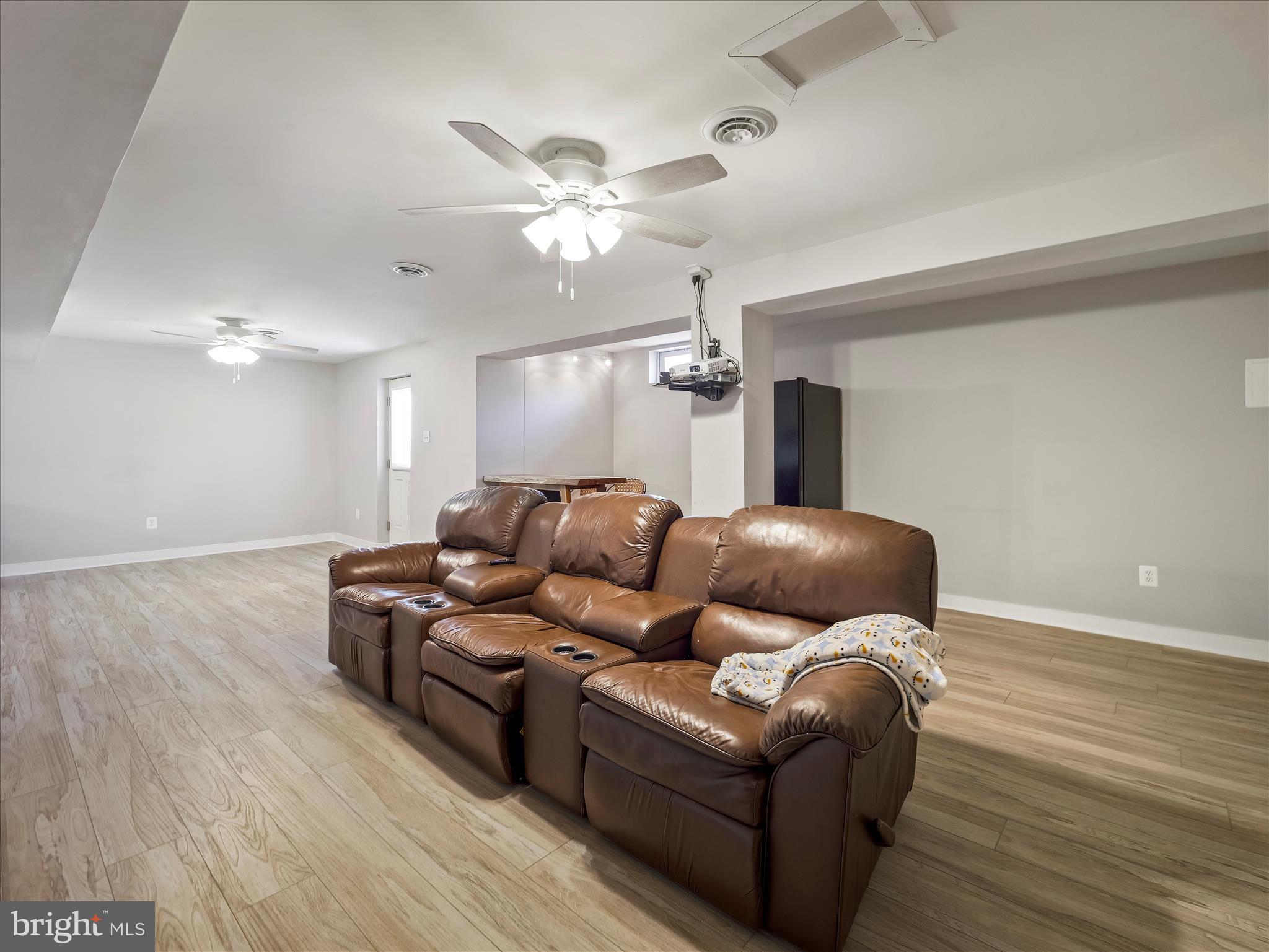 WASHINGTON TWP - Residential