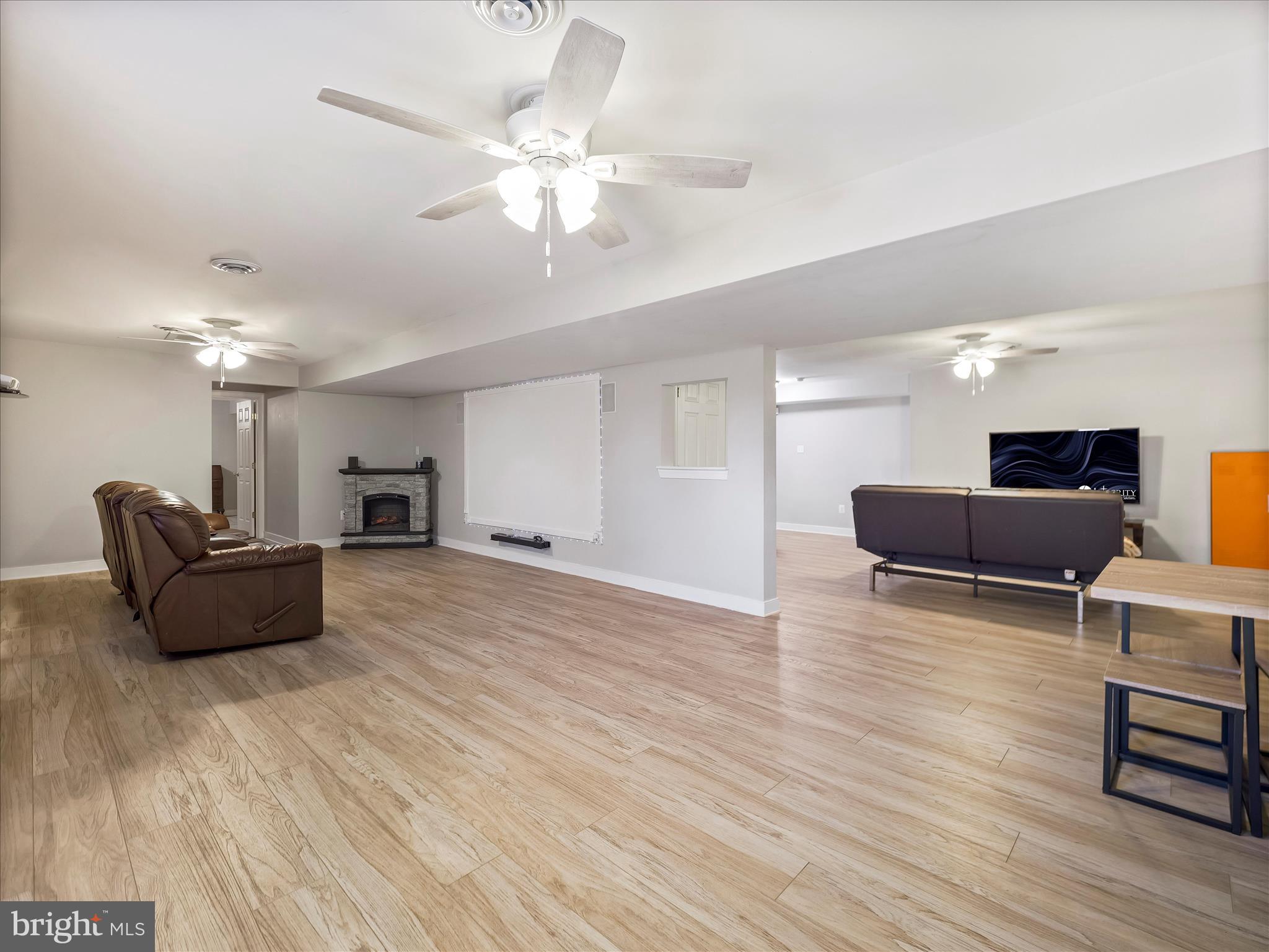 WASHINGTON TWP - Residential