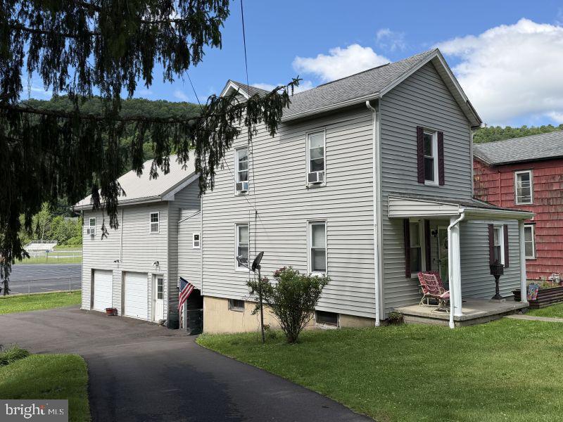 423 W ALLEGANY AVENUE