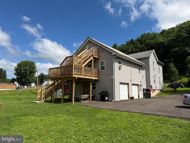 423 W ALLEGANY AVENUE