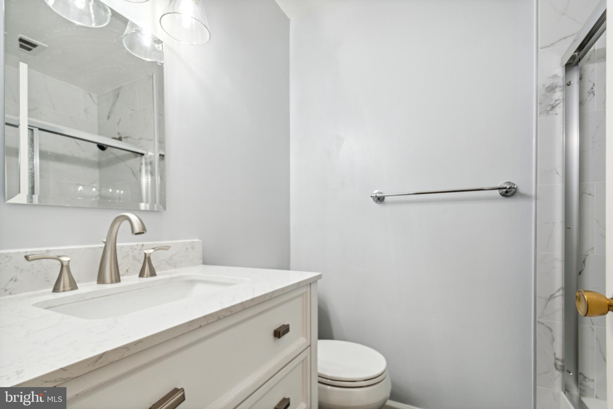 WOODACRES - Residential Lease