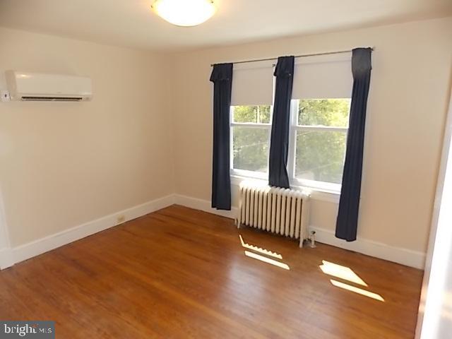 PARKVILLE - Residential