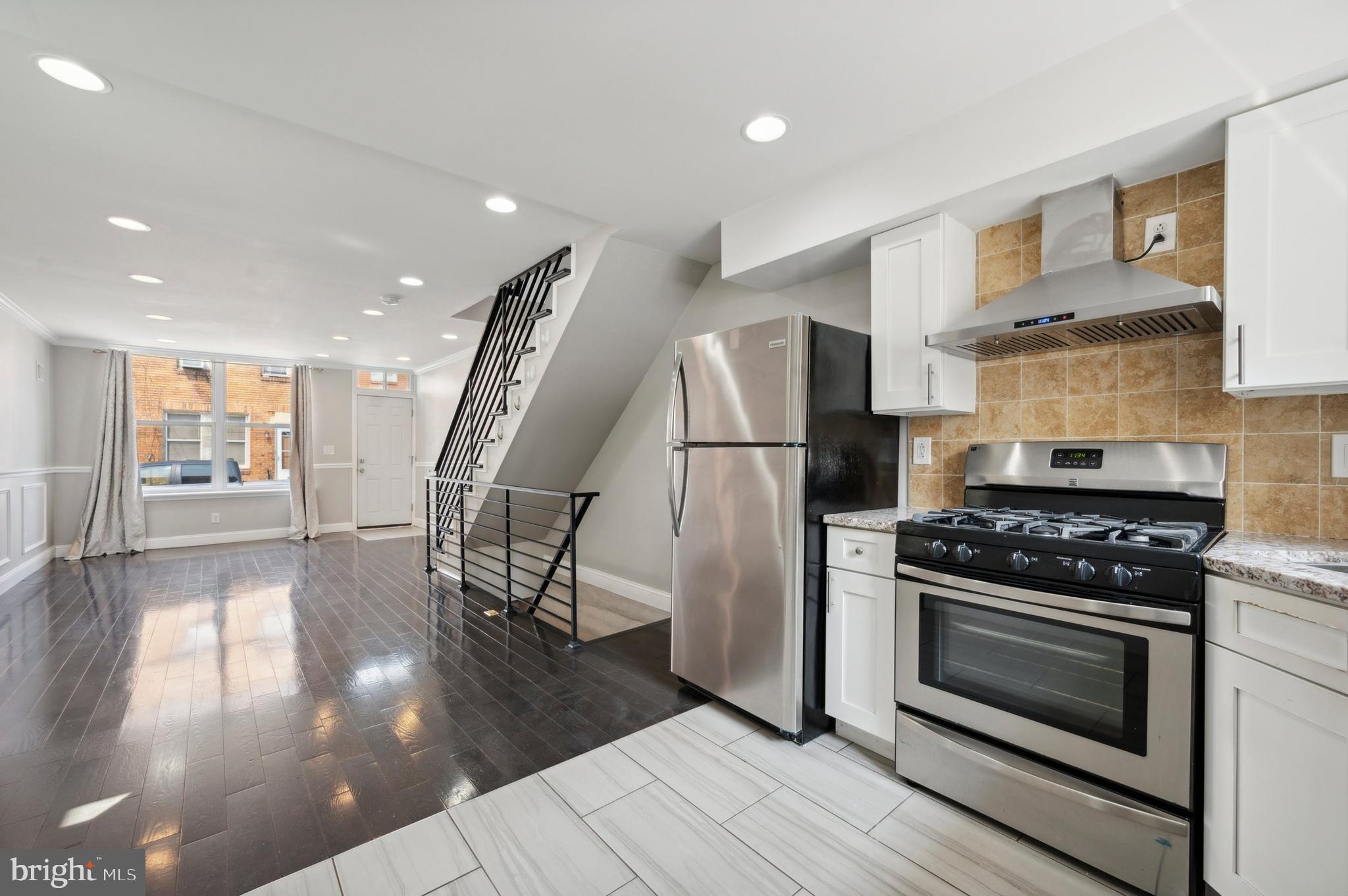 POINT BREEZE - Residential