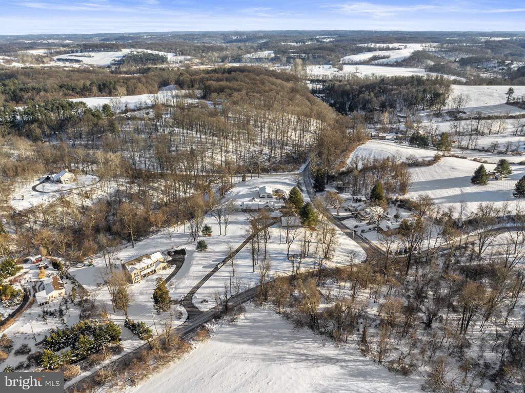 Photo of 1009 Stargazers Road, COATESVILLE, PA 19320 (MLS # PACT2115786)