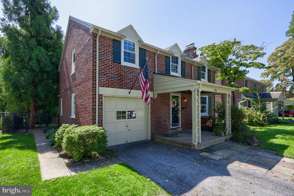 Photo of 978 Pleasure Road, LANCASTER, PA 17601 (MLS # PALA2094516)