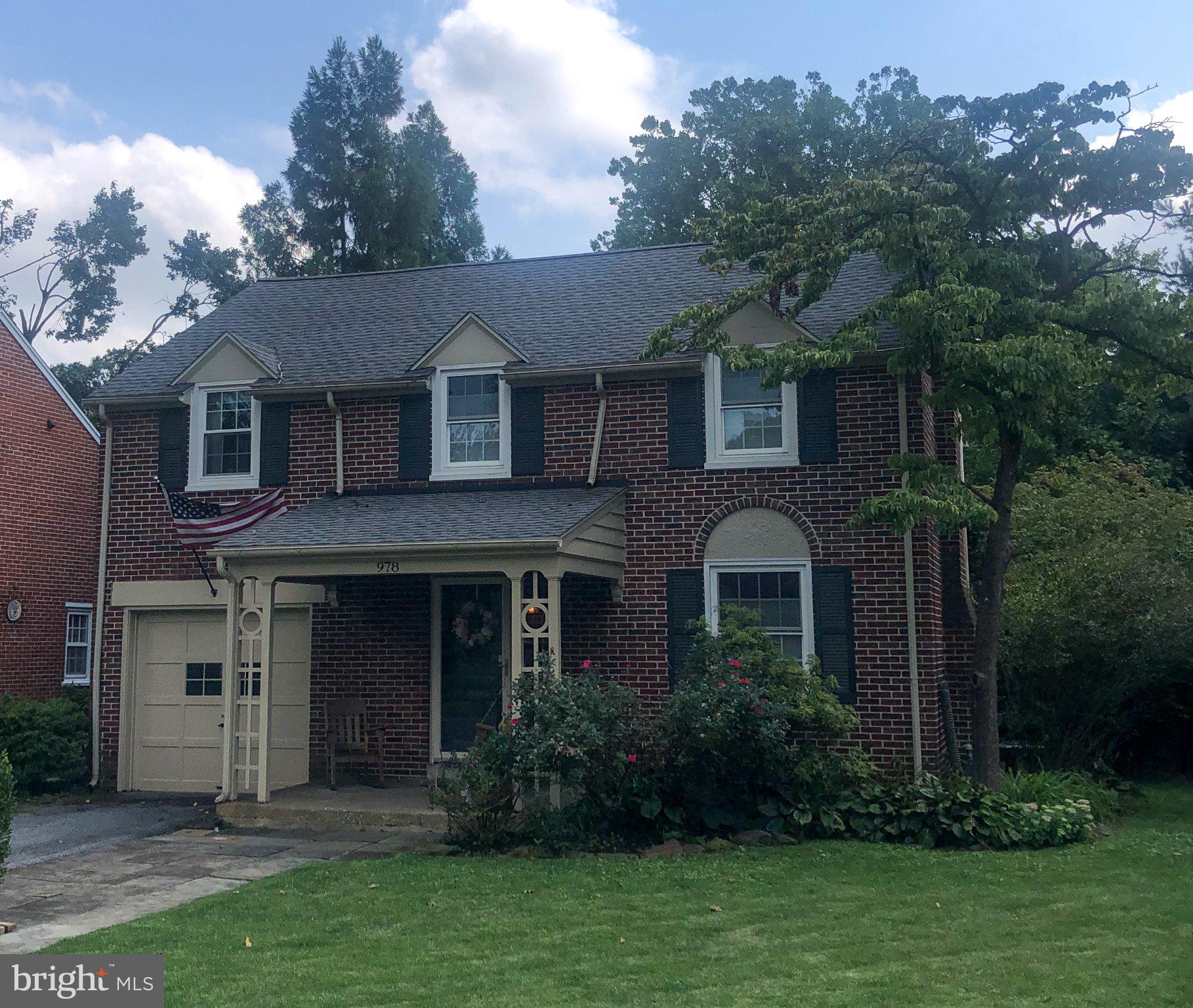 978 PLEASURE ROAD