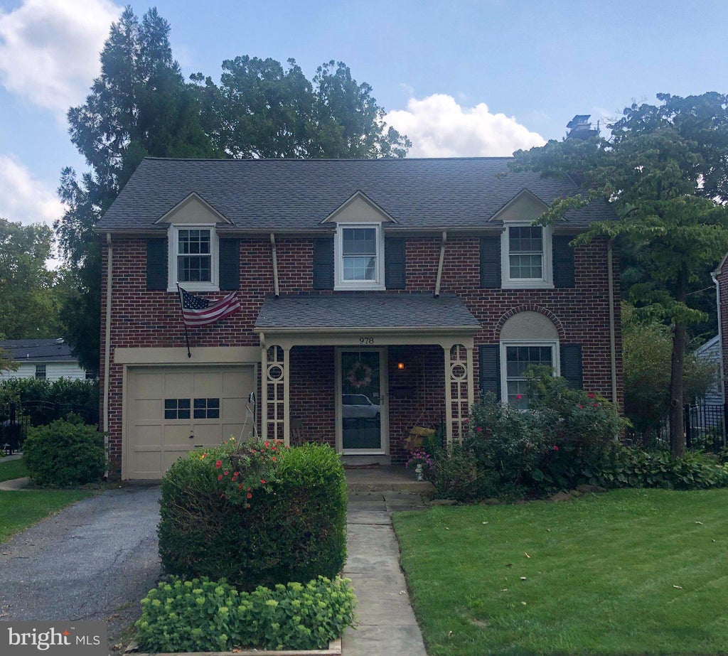 Photo of 978 Pleasure Road, LANCASTER, PA 17601 (MLS # PALA2094516)
