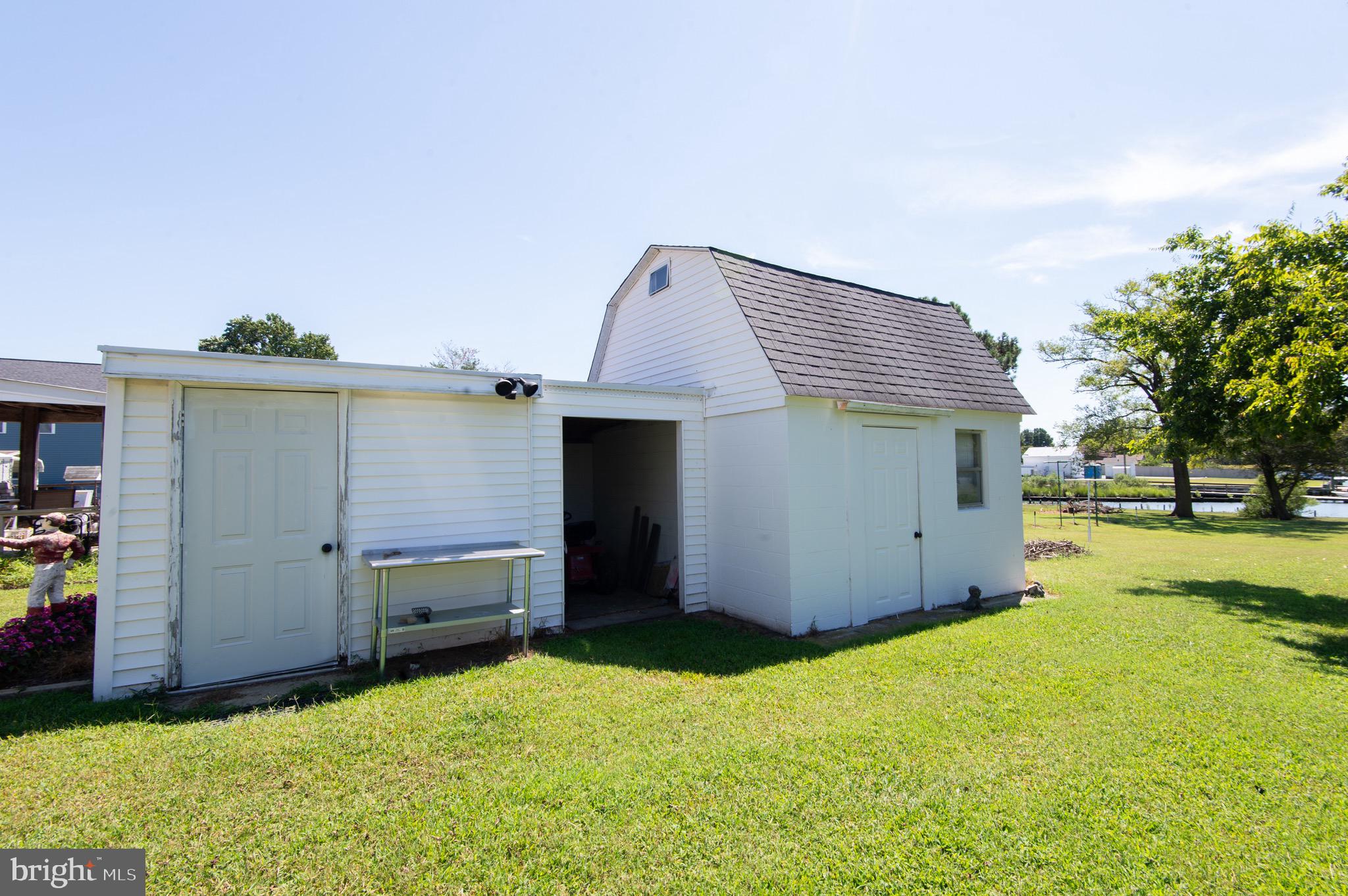 SECRETARY - Residential