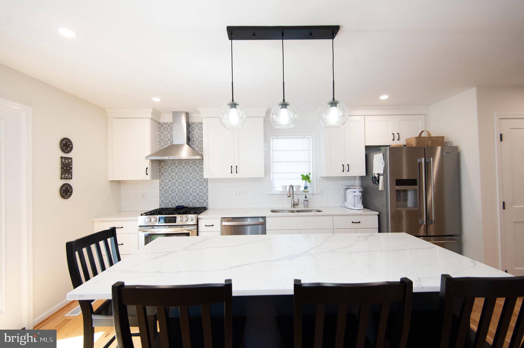 SECRETARY - Residential