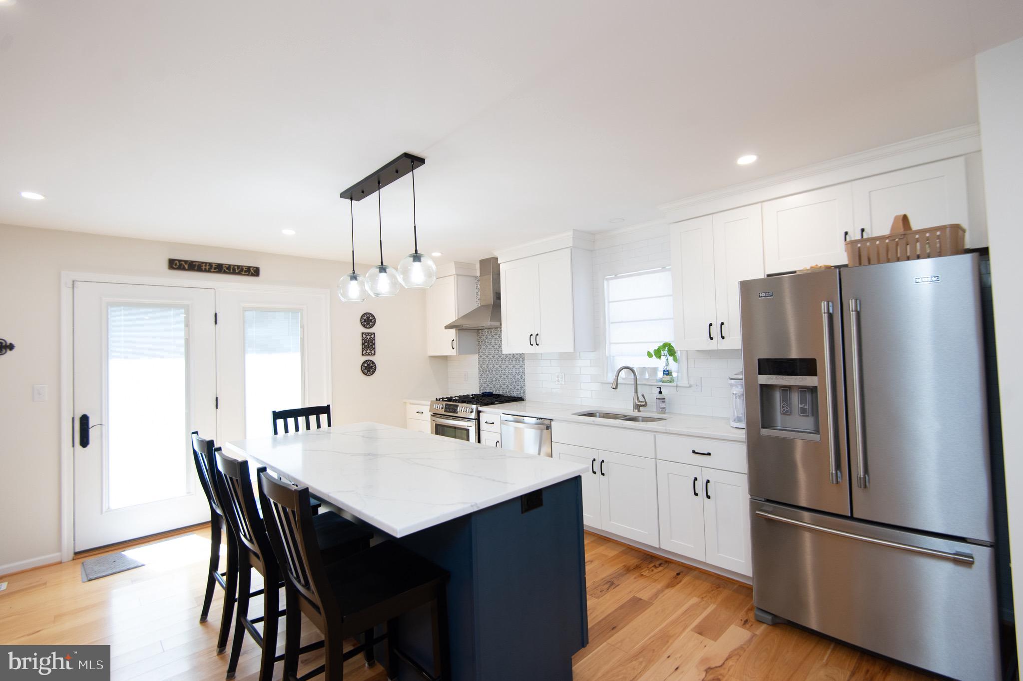 SECRETARY - Residential