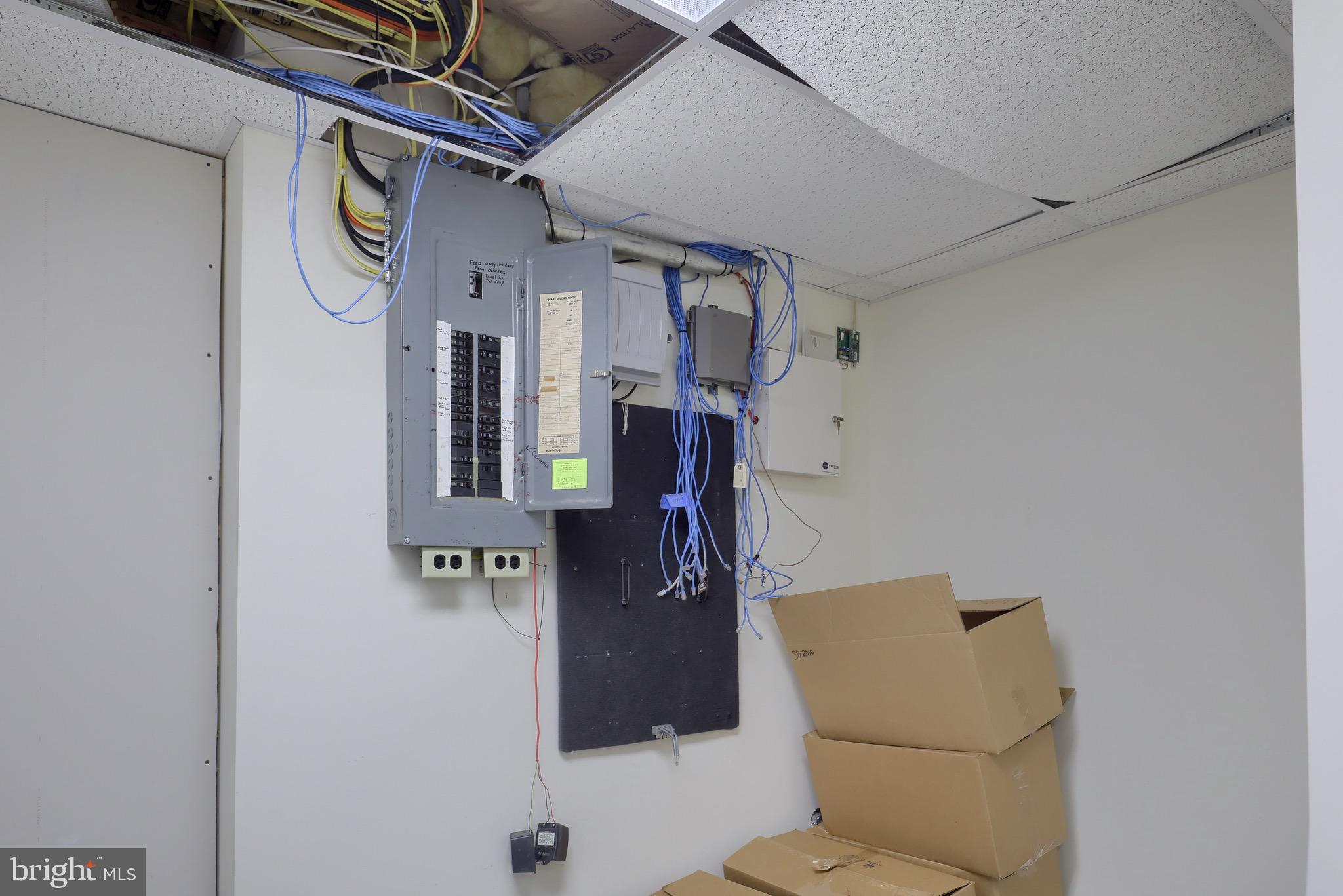 EPHRATA/LINCOLN - Commercial Sale