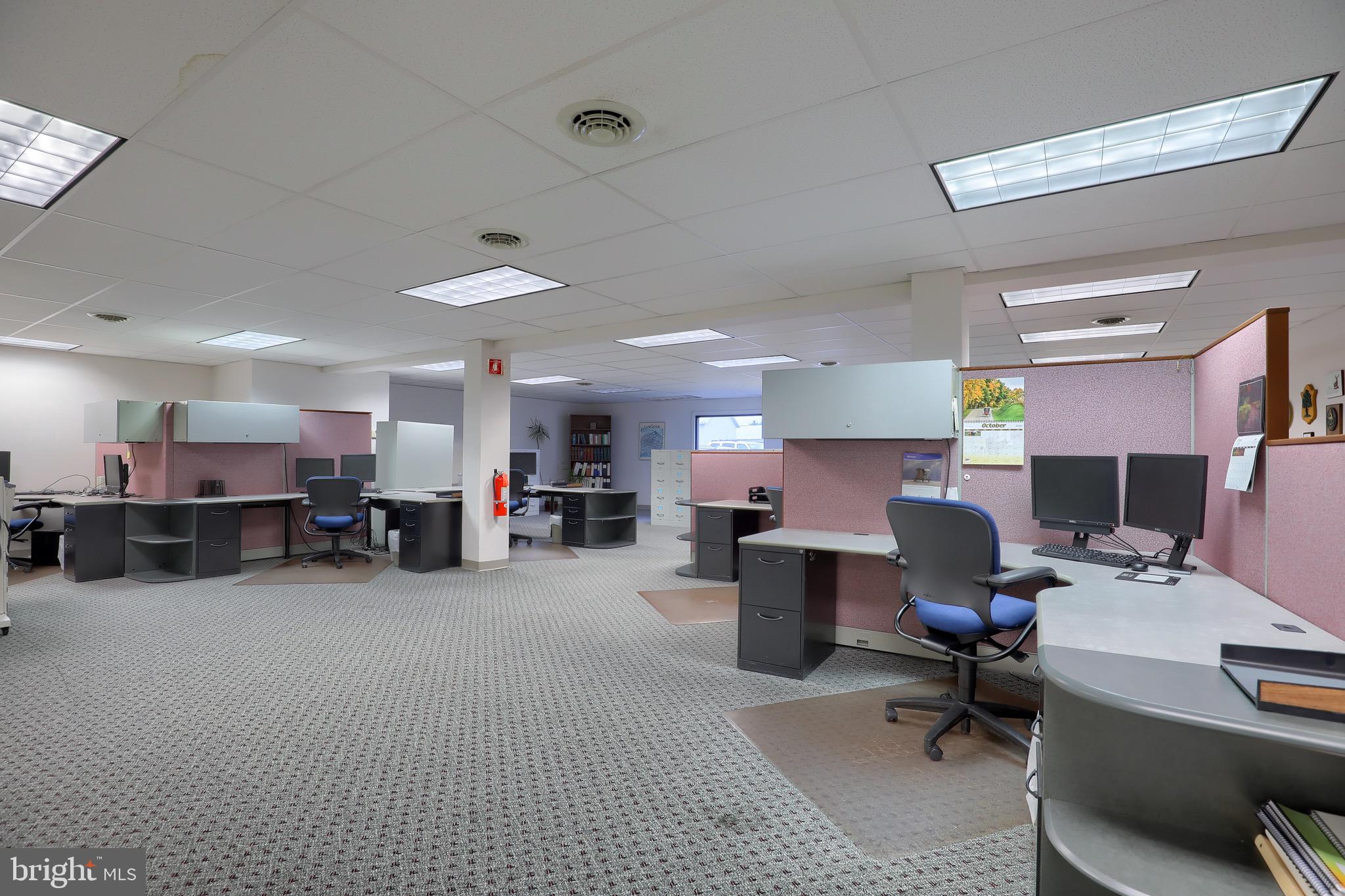 EPHRATA/LINCOLN - Commercial Sale