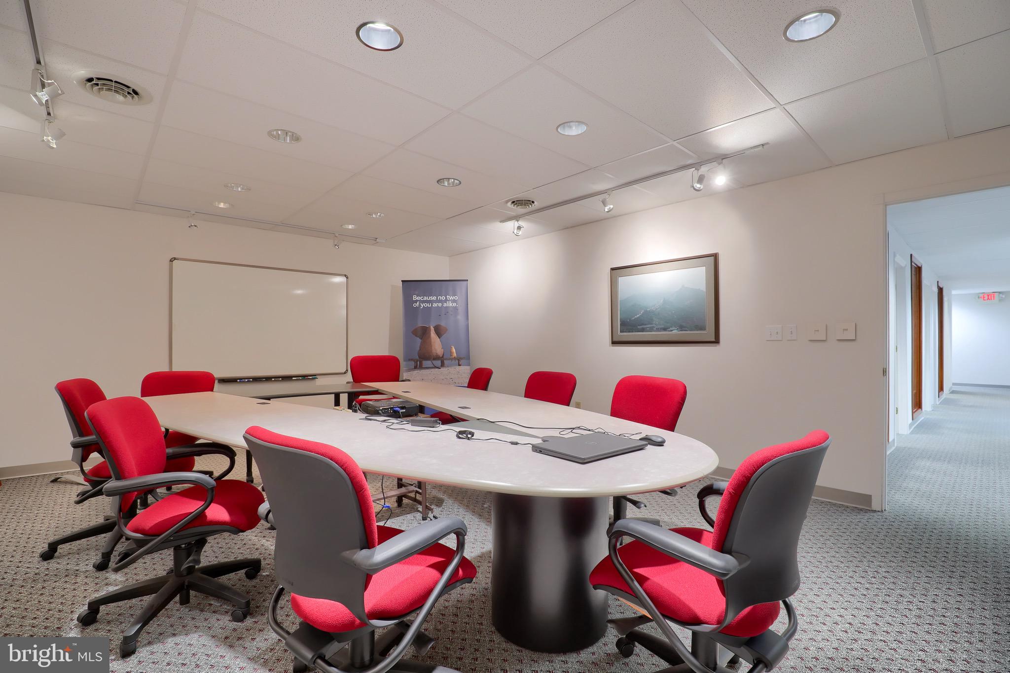 EPHRATA/LINCOLN - Commercial Sale