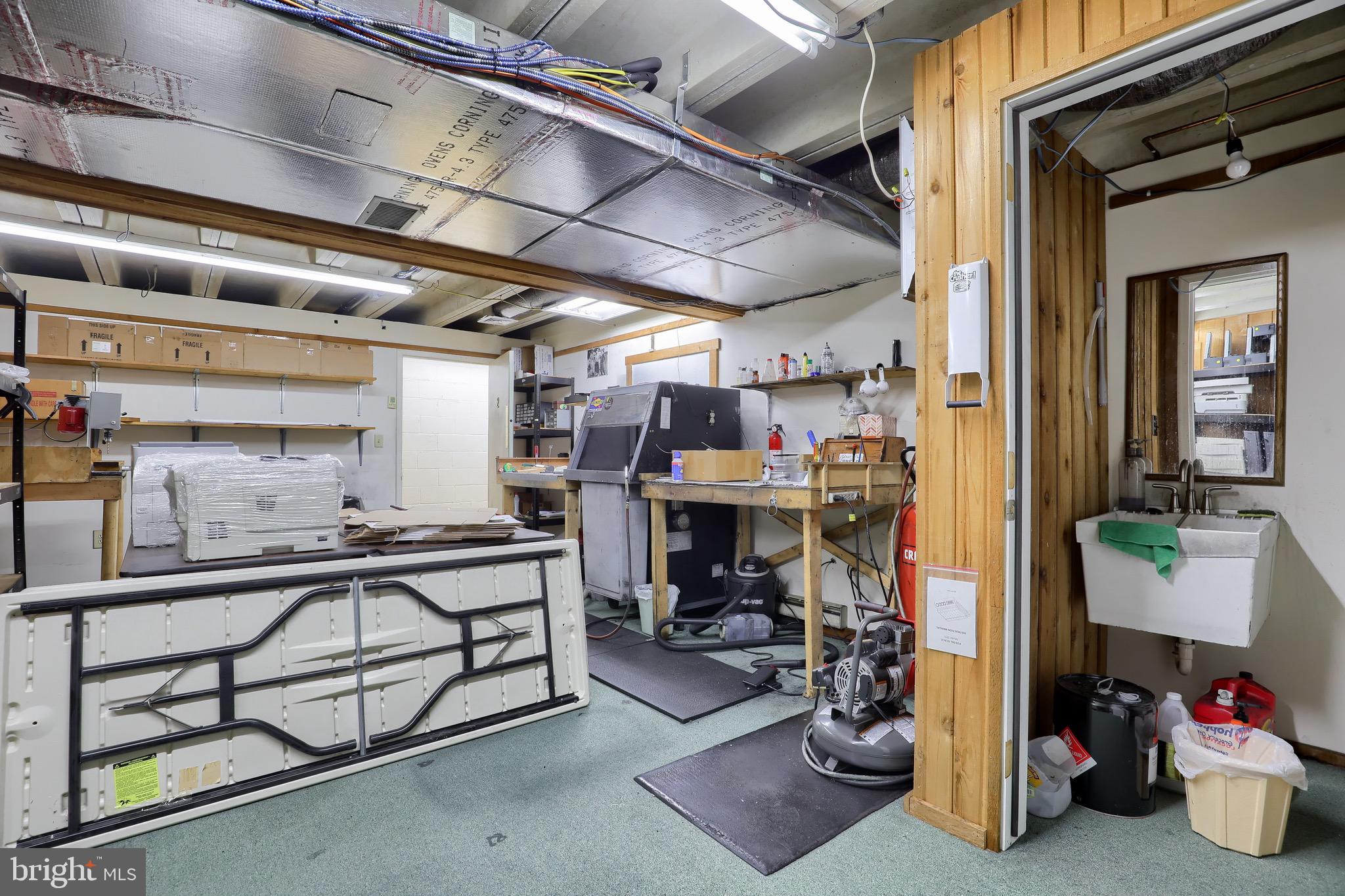 EPHRATA/LINCOLN - Commercial Sale