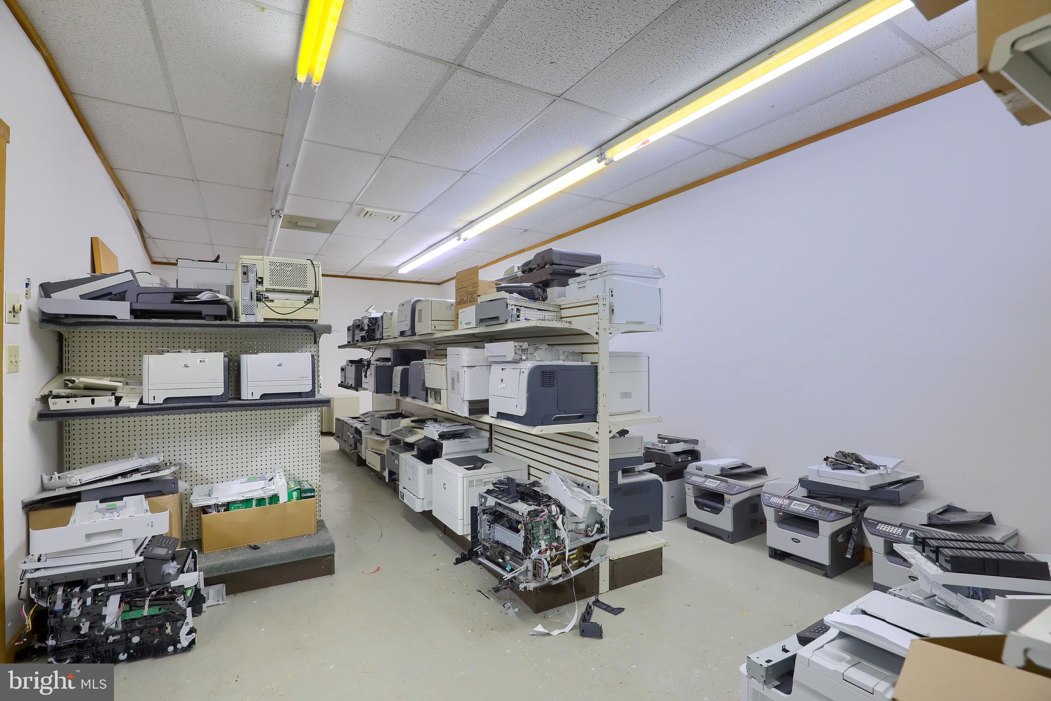 EPHRATA/LINCOLN - Commercial Sale