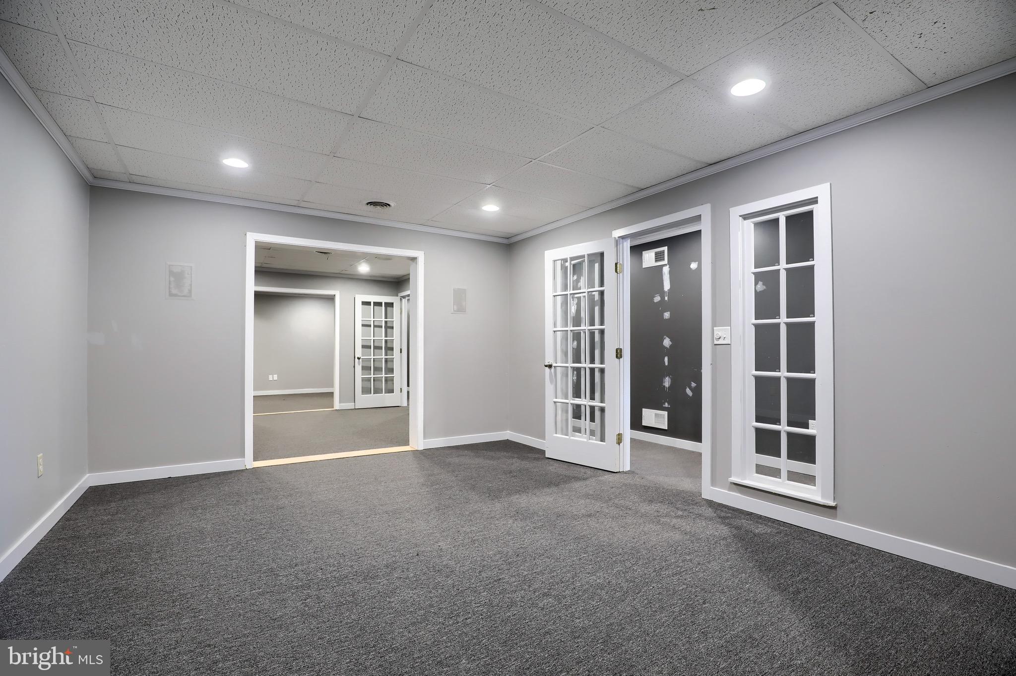 EPHRATA/LINCOLN - Commercial Sale