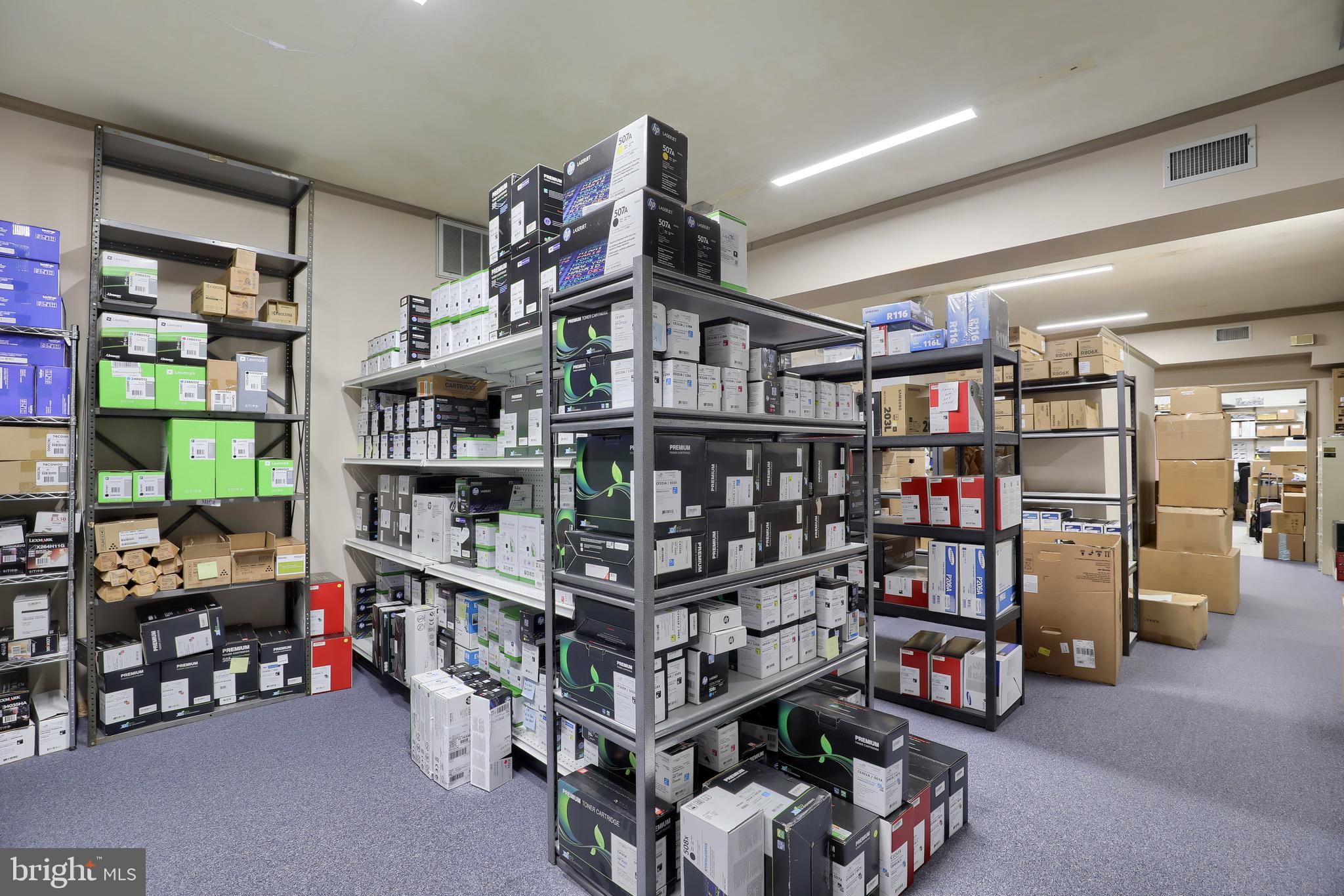 EPHRATA/LINCOLN - Commercial Sale