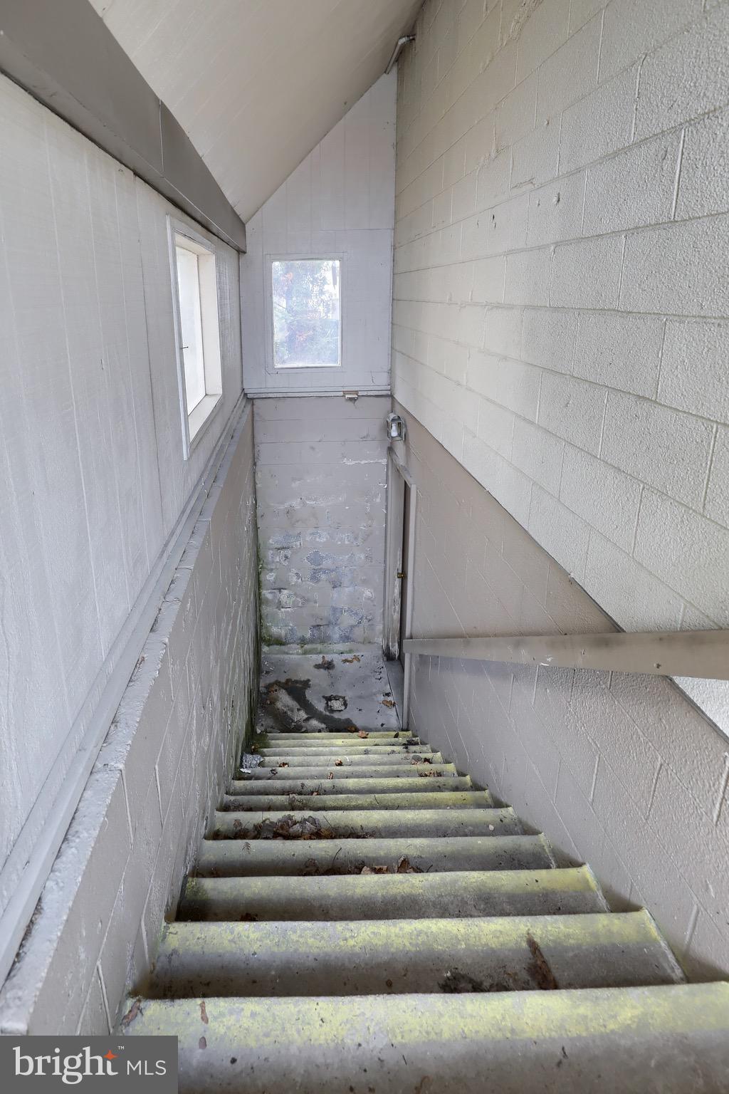 EPHRATA/LINCOLN - Commercial Sale