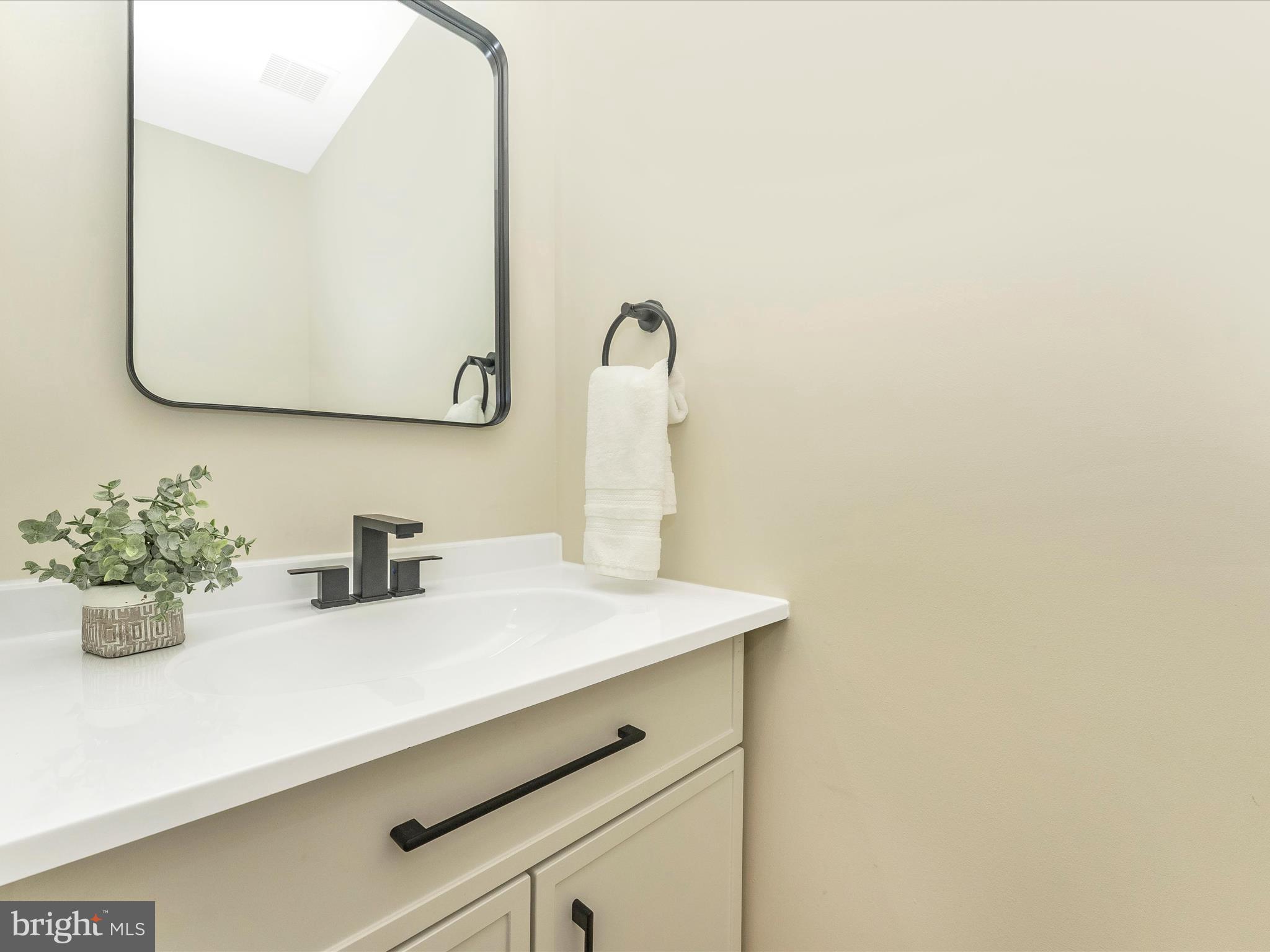 HADLEY FARMS - Residential