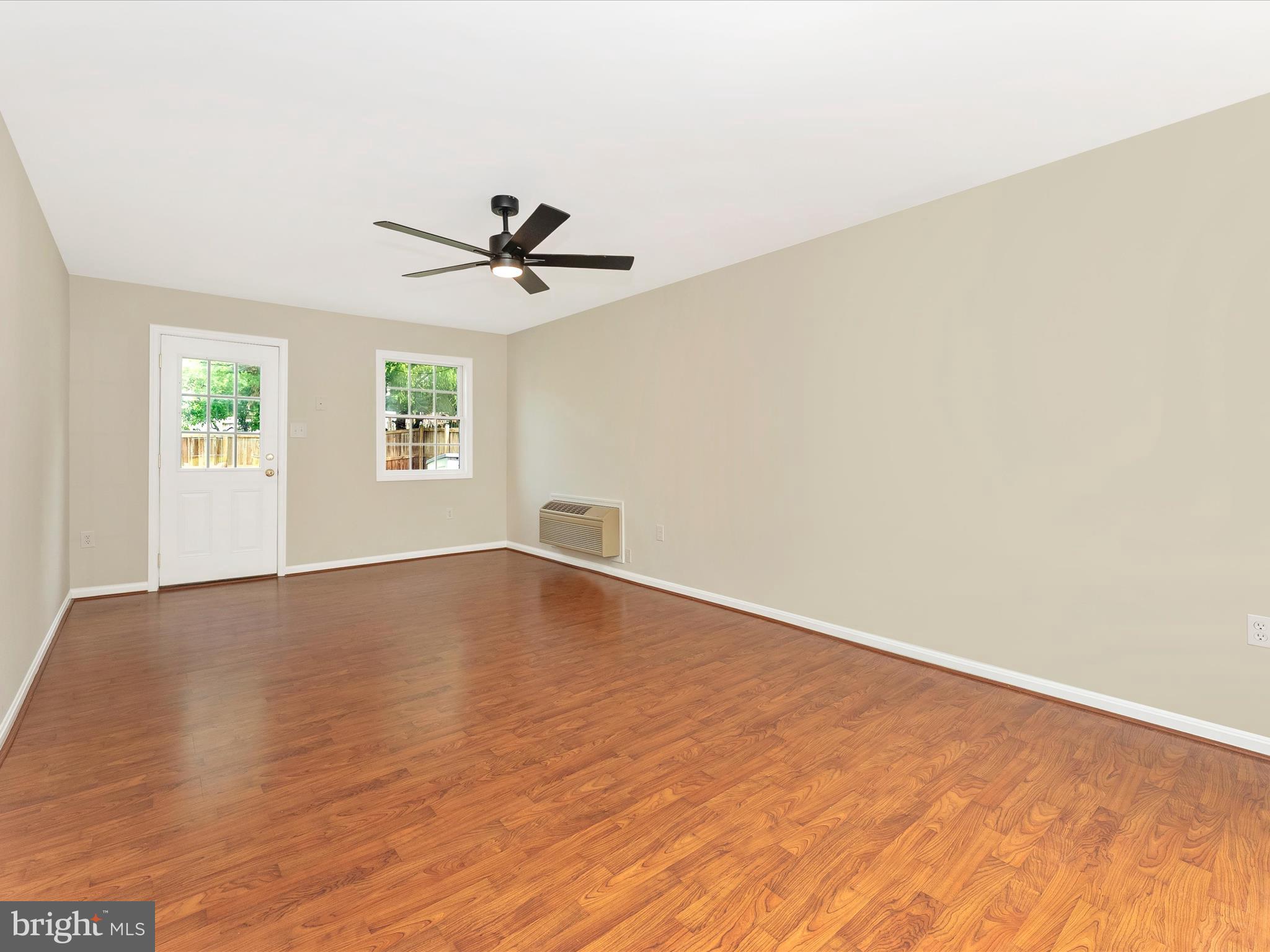 HADLEY FARMS - Residential