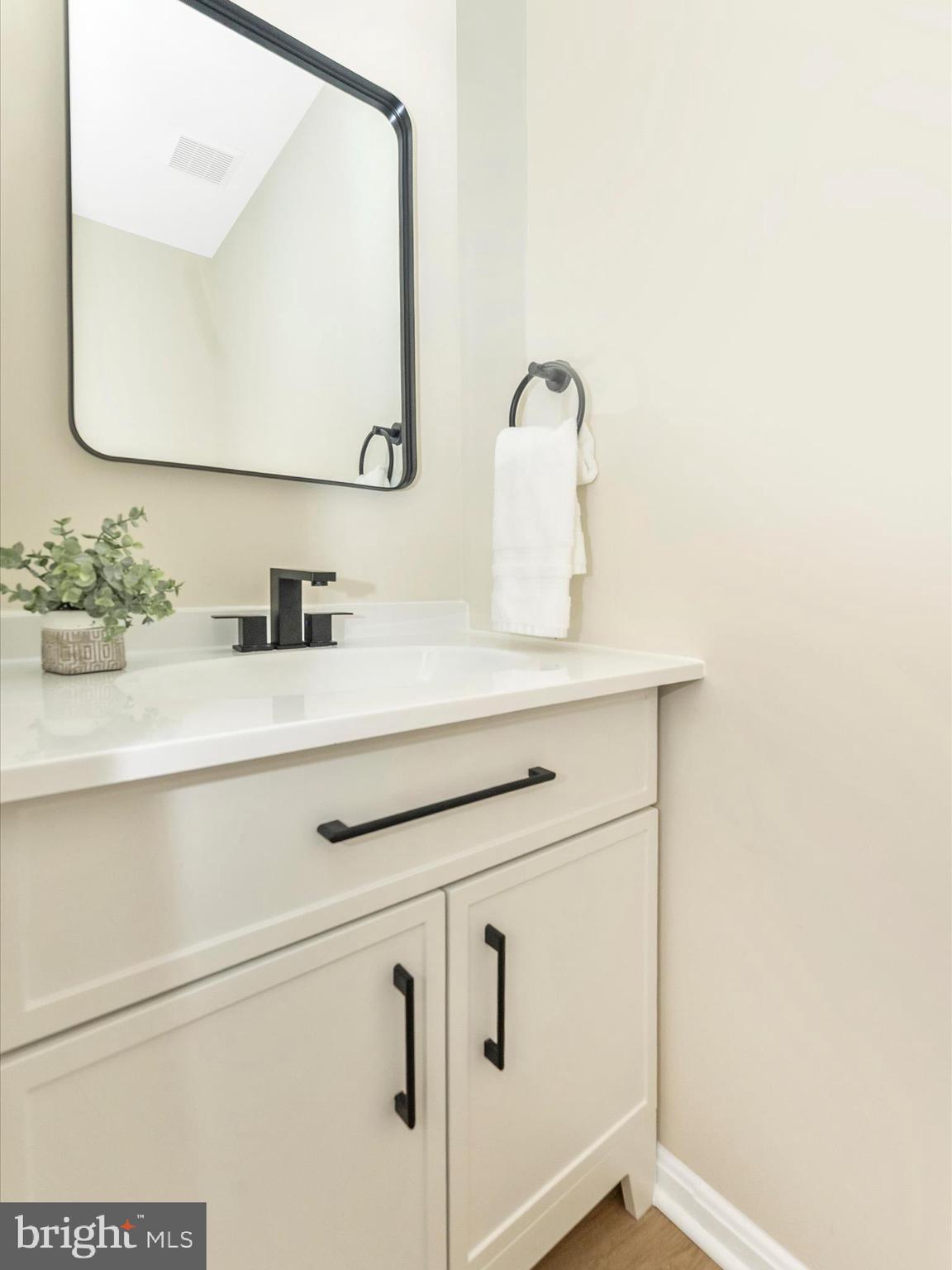 HADLEY FARMS - Residential