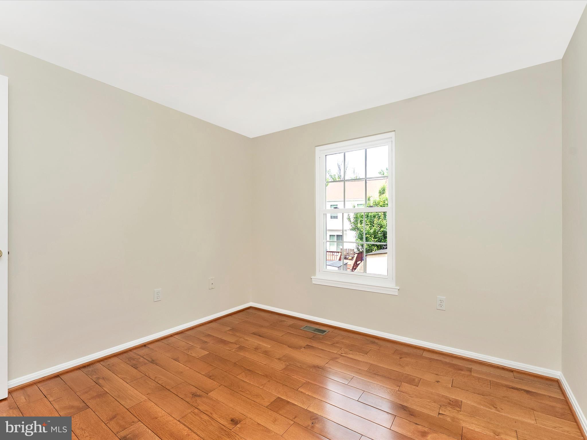 HADLEY FARMS - Residential