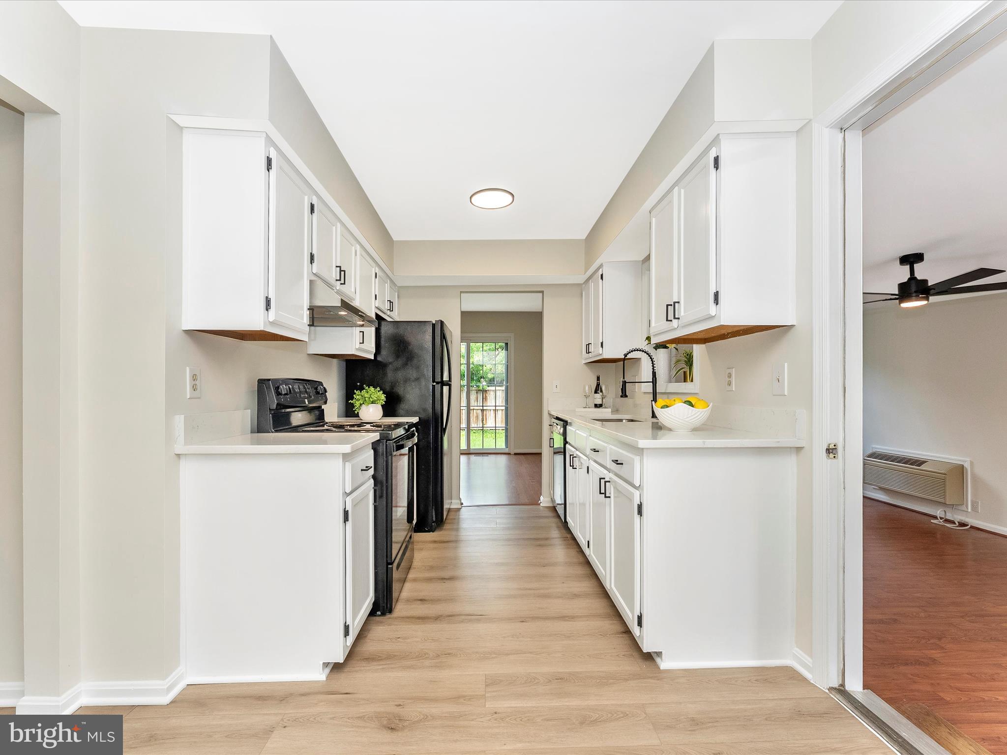 HADLEY FARMS - Residential